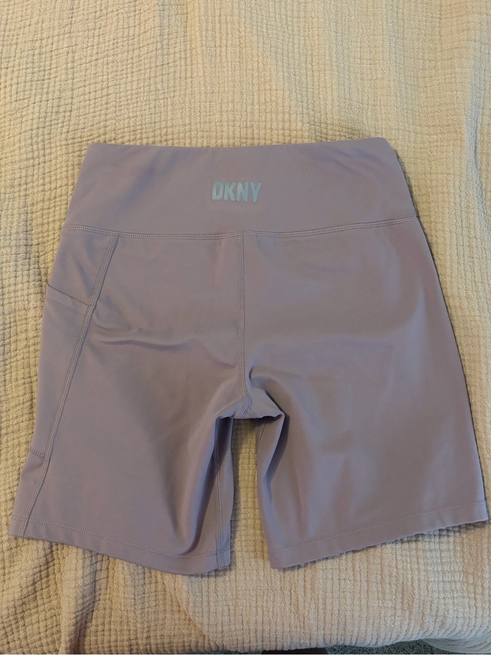 DKNY Women’s High Rise 7” Biker Shorts w/ Pockets Lavender/Dusty Mauve Size M